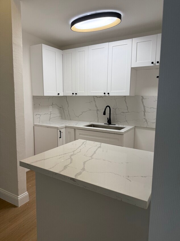 Foto principal - 1005 SW 15th Ave
