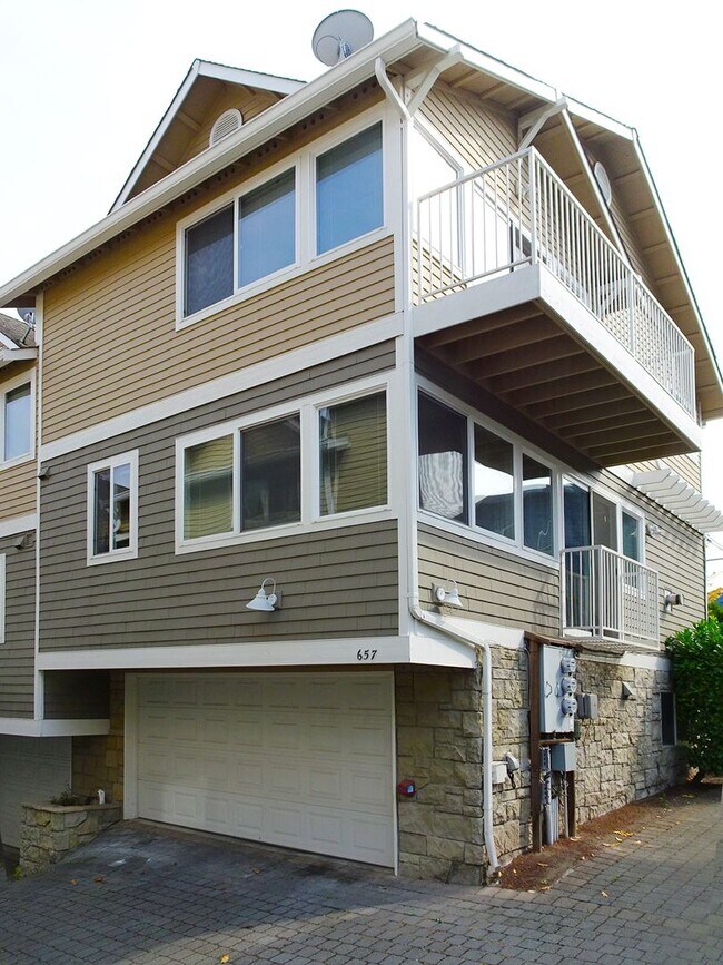 Foto del edificio - 3Bd/3.5Ba Seattle Townhome