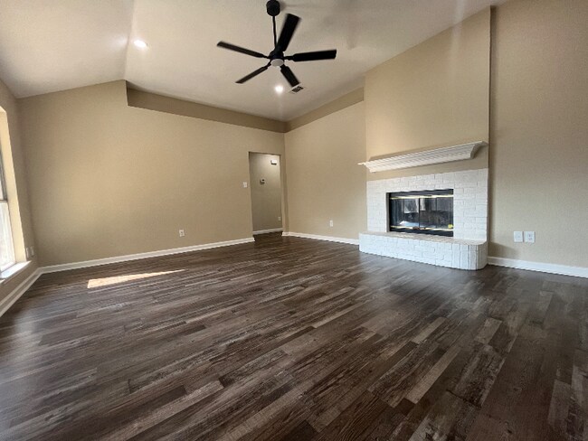 Foto del edificio - 3001 Green Vista Ct