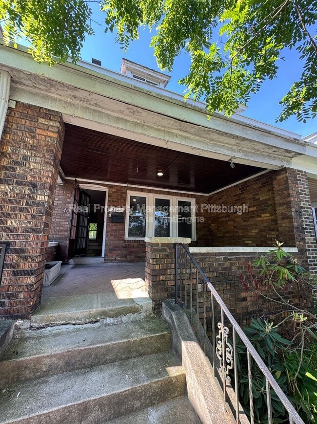 Building Photo - 5622 Darlington Rd