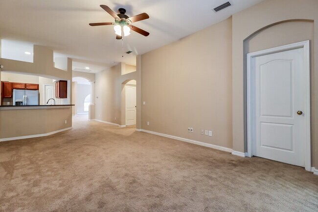 Building Photo - 7602 Citrus Blossom Dr
