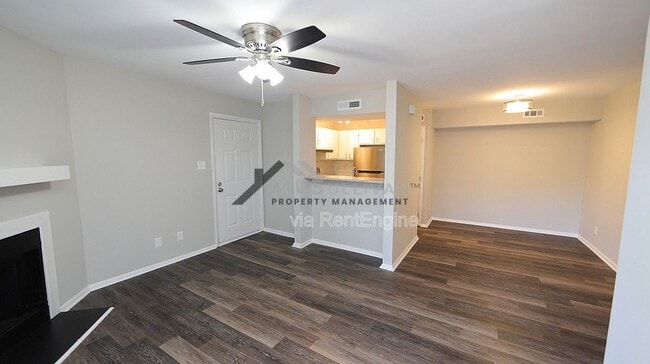 Foto del edificio - 3702 Chimney Ridge Pl