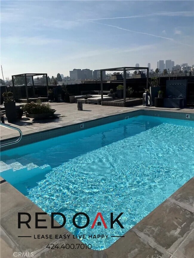 Foto del edificio - Captivating One Bedroom Featuring a Privat...