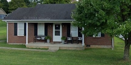 Building Photo - 123 Carey Ct