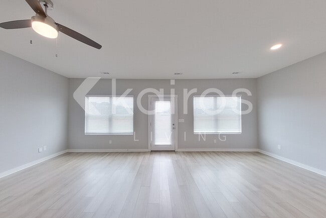 Building Photo - 6103 Stonewater Ct