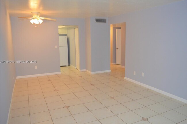 Foto del edificio - 1370 NE 119th St