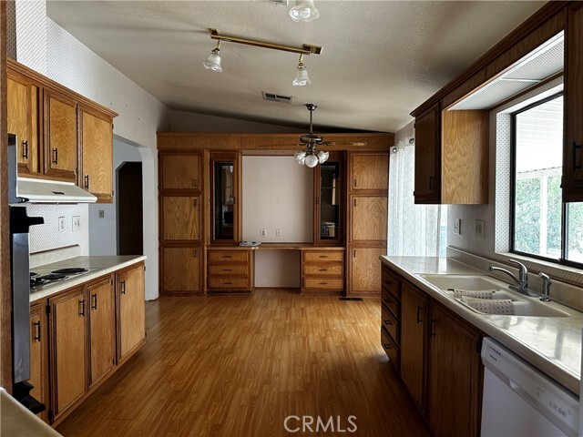 Building Photo - 35625 Champagne Dr