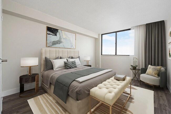 Photo du bâtiment - Champlain Towers at 75 Thorncliffe Park Drive