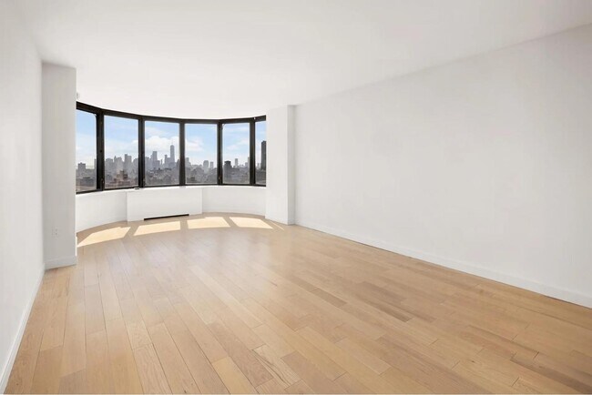 Foto del edificio - 330 E 38th St