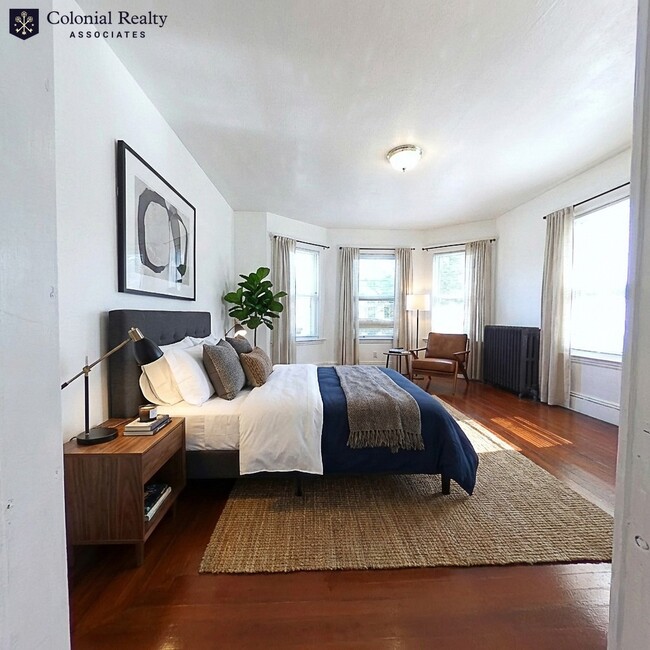 Building Photo - 41 Gordon St