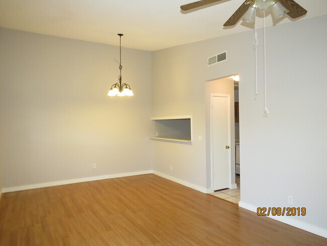 Foto del edificio - 2 BEDROOM 2 BATHROOM CODOMINIUM IN NORTH O...