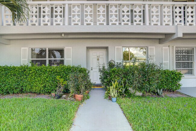 Foto del edificio - 1421 SW 27th Ave