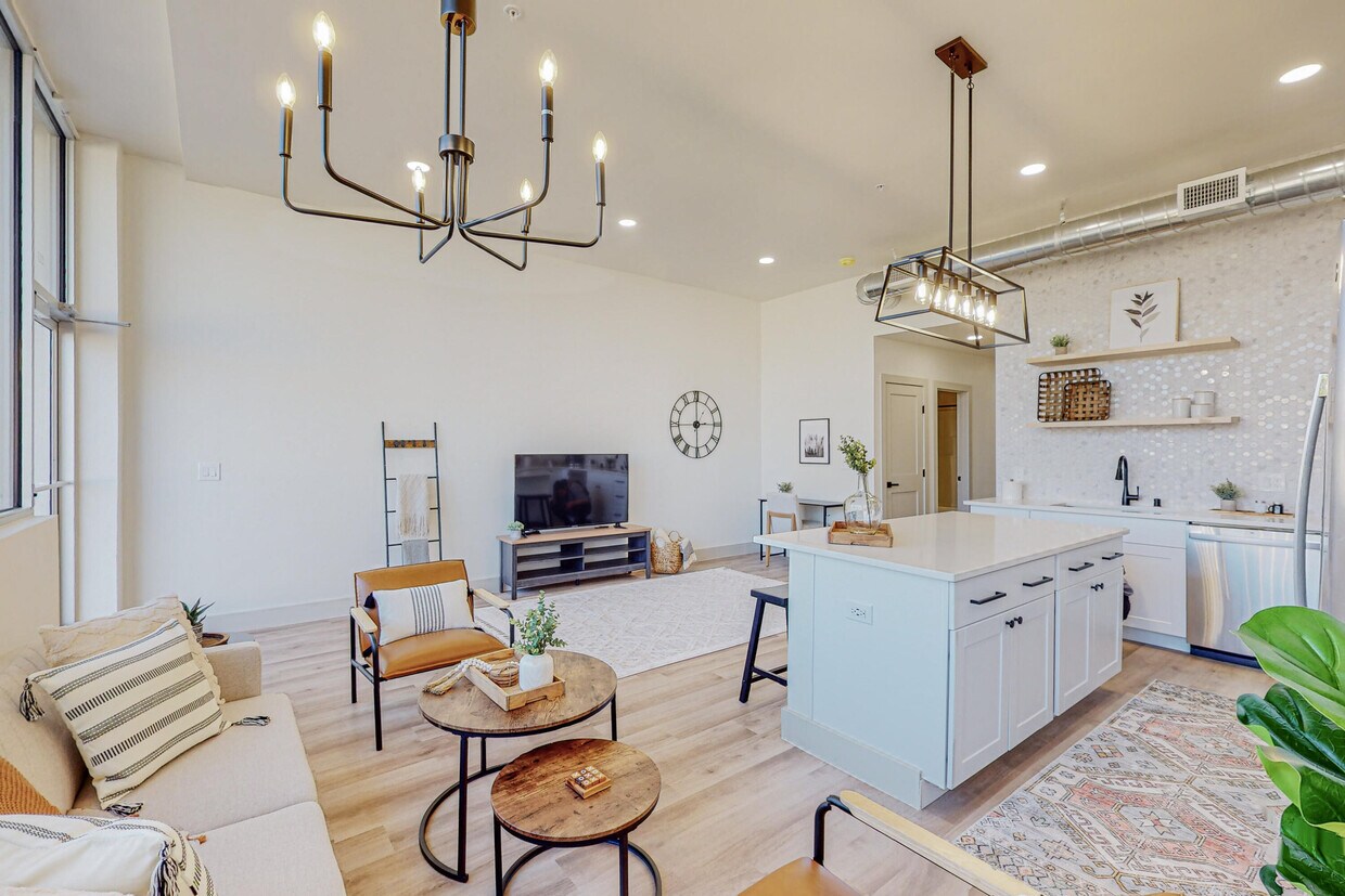 Foto principal - 223 Sierra Dr SE