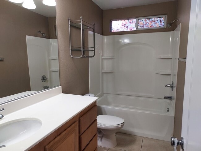 Building Photo - 9564 Fresh Crown Ct
