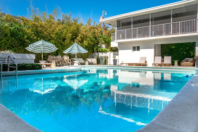 Foto del edificio - 501 N Ocean Blvd