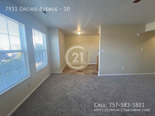 Building Photo - 7931 Orchid Ave