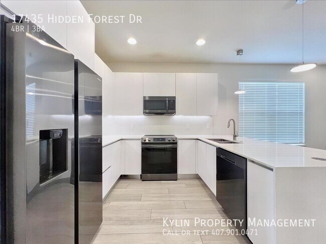 Building Photo - 17435 Hidden Forest Dr