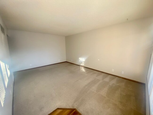 Building Photo - 4700 F St