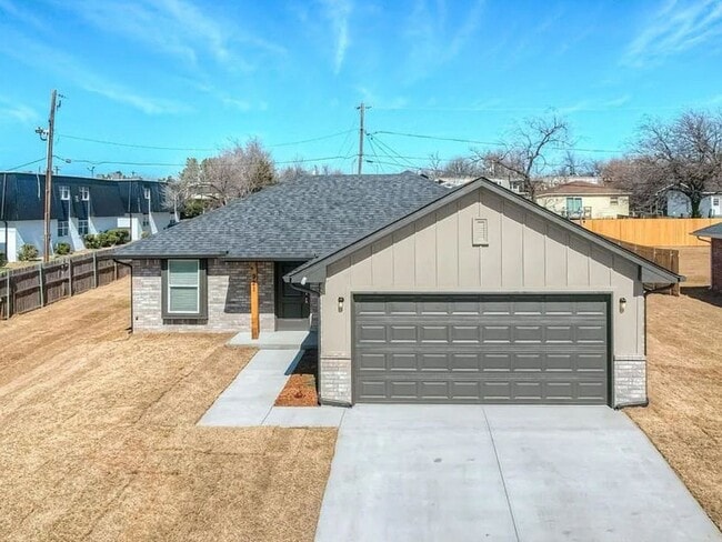 Building Photo - Turnkey 3-Bedroom Home in NW OKC – Perfect for Pets!