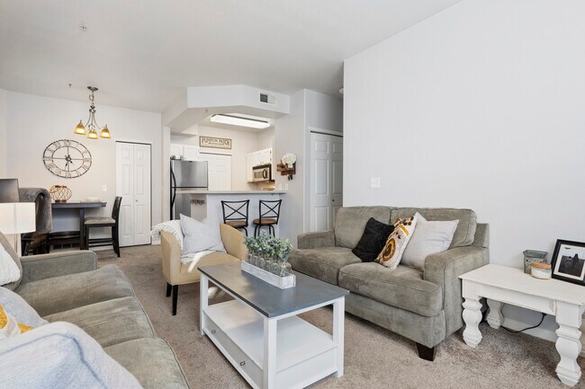 Foto del edificio - 4545 Wheaton Dr