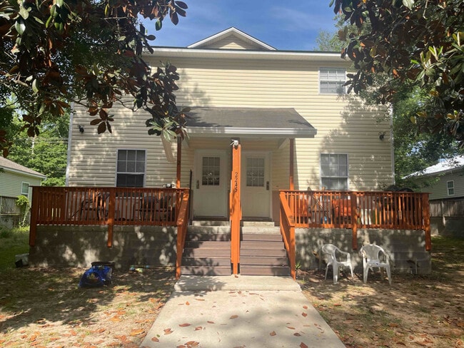 Photo - 2245 S Meridian St Apartment