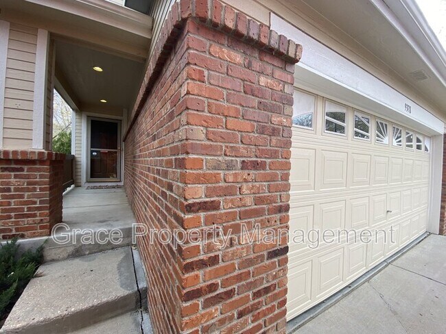 Building Photo - 9378 Garfield Way