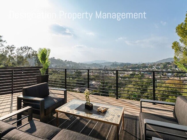 Foto del edificio - 6023 Eucalyptus Ln
