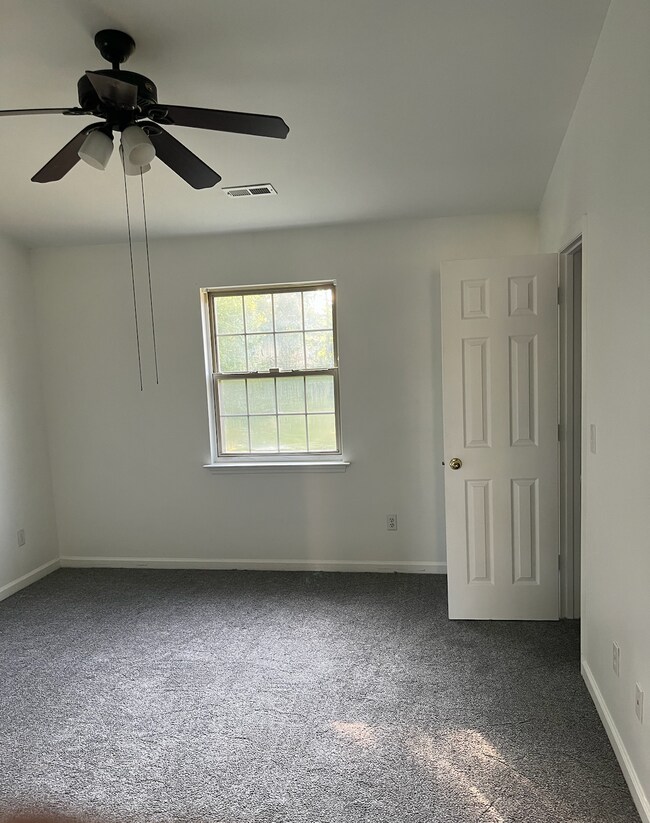Foto del edificio - 9444 David Smith Ln