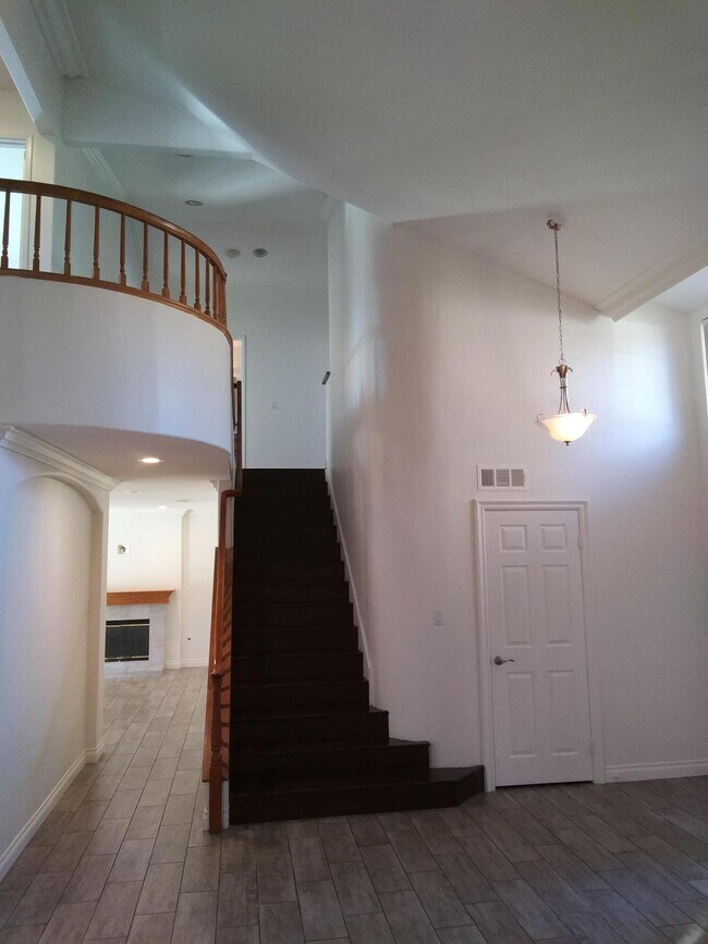 Building Photo - 40111 Palmetto Dr