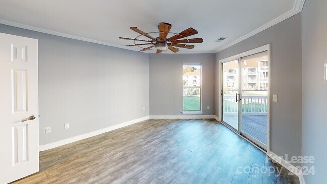 Building Photo - 1105 Torrence Cir
