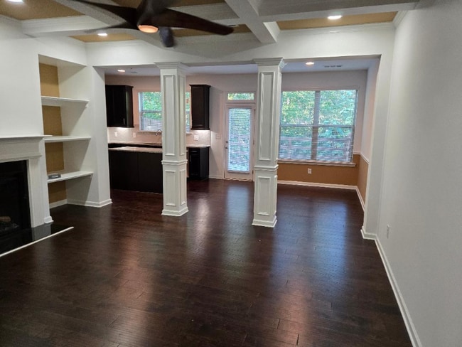 Building Photo - 5535 Fairhaven Pl