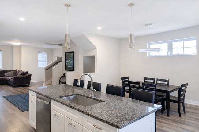 Building Photo - 10617 Alice Mae Ct