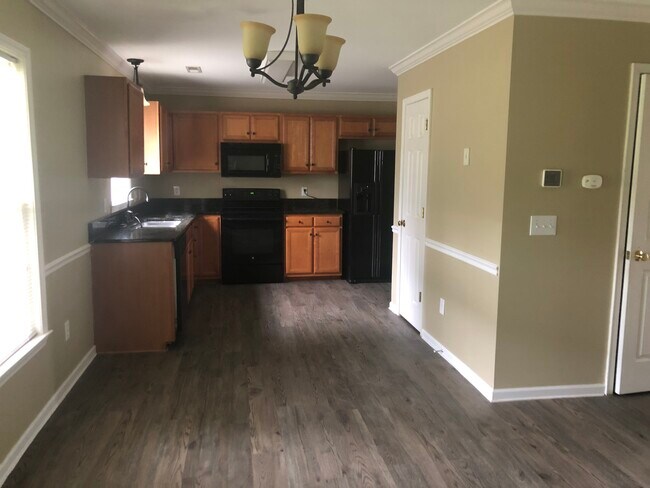 Foto del edificio - 6220 Spurgeon Way