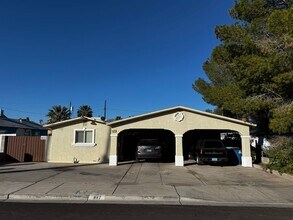 Building Photo - 1017 Norman Ave