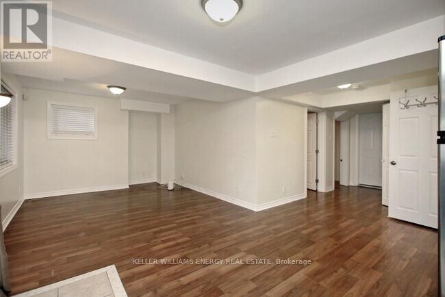 Building Photo - 1646 Quail Run Dr