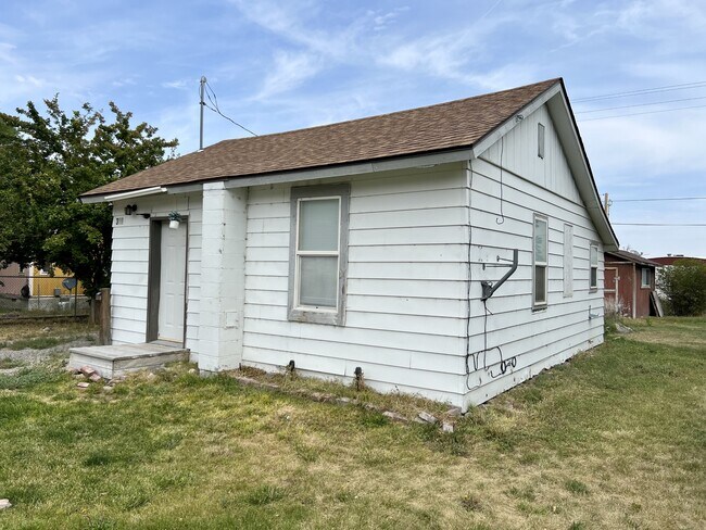 Building Photo - 369 Ninth St