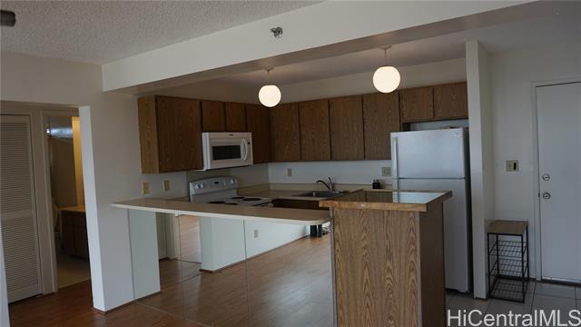 Building Photo - 98-402-402 Koauka Loop