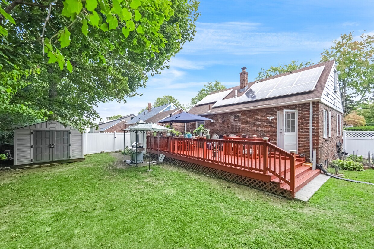 Foto principal - 236 Knickerbocker Rd