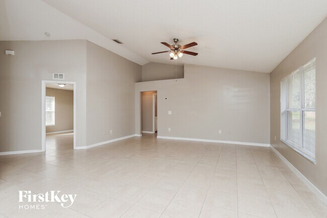 Foto del edificio - *Please note we DO NOT advertise our homes...
