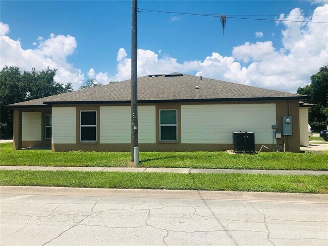 Foto del edificio - 1001 W King St