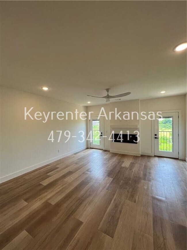 Foto del edificio - 2703 SW Livingston Square