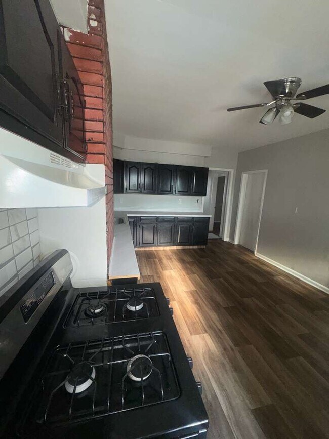 Foto del edificio - 427 1st St