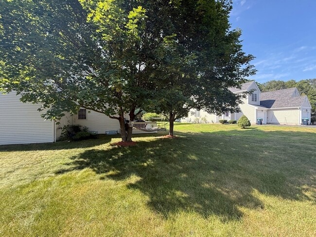 Building Photo - 10 Ptarmigan Dr