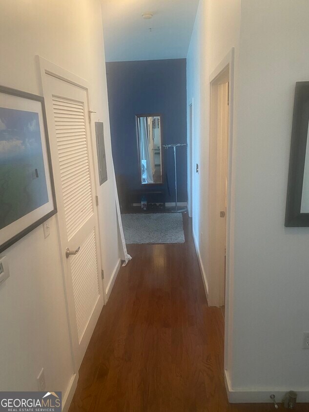 Foto principal - 333 Nelson St SW