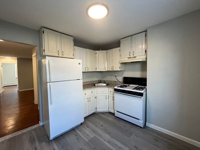 Foto del edificio - 186 Lembeck Ave