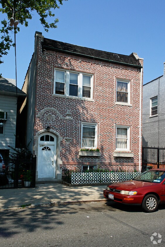1161 Leland Ave, Bronx, NY 10472 1161 Leland Ave Bronx, NY