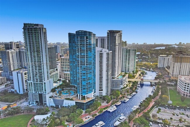 Building Photo - 333 Las Olas Way