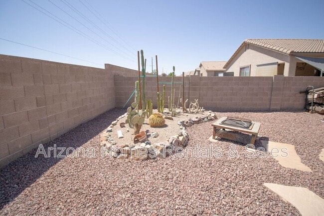 Building Photo - 12712 N Nep Ln