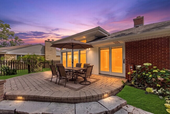 Foto del edificio - 924 Brookline Ln