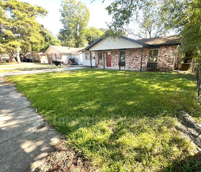 Foto del edificio - 730 S 14th St